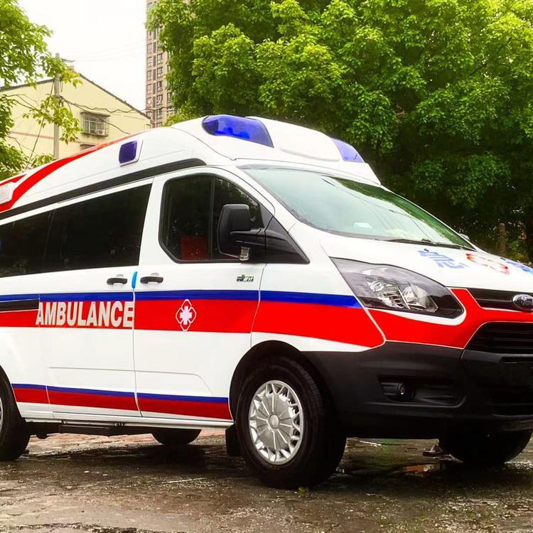 连山重症监护救护车出租护送返乡